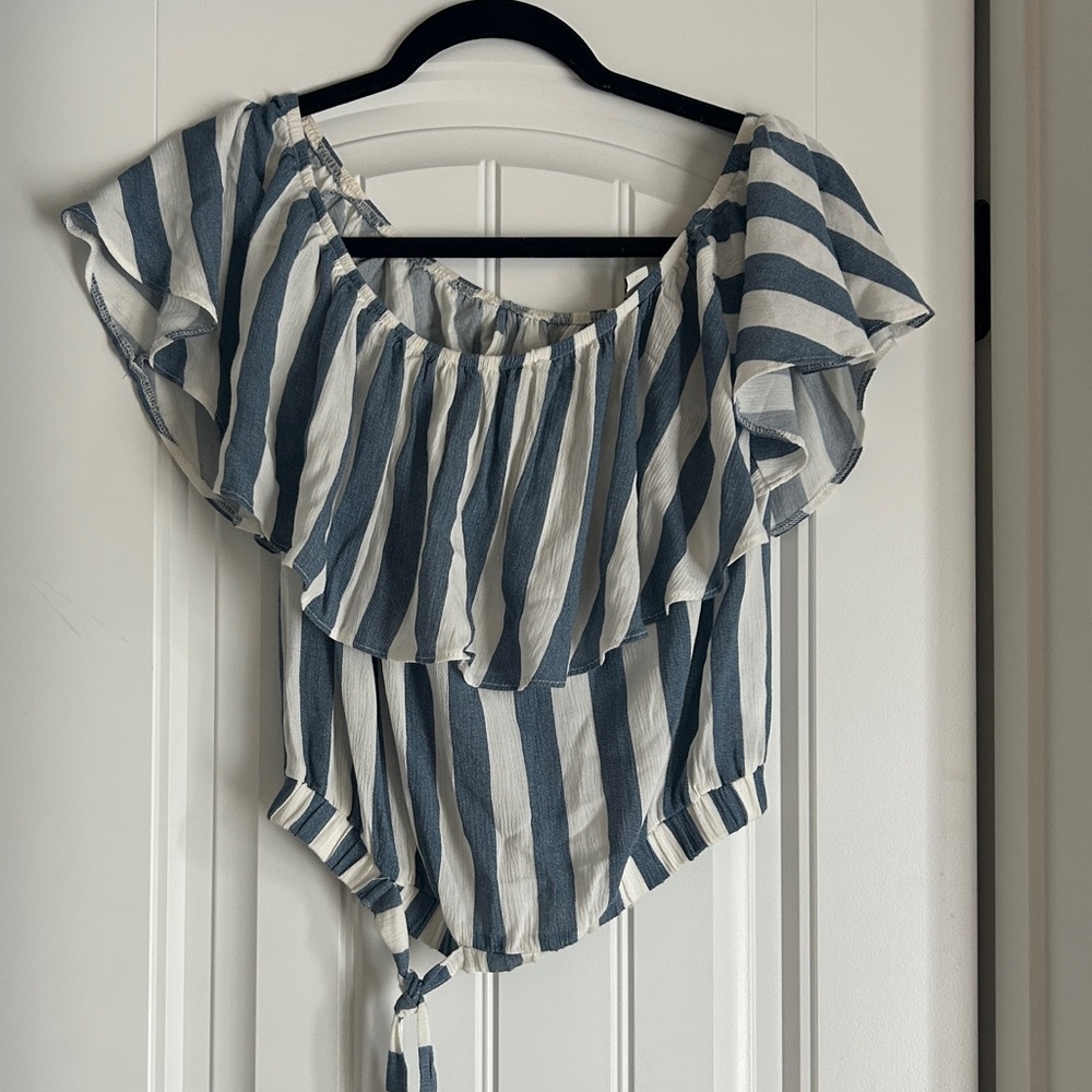American Eagle Off the Shoulder Top